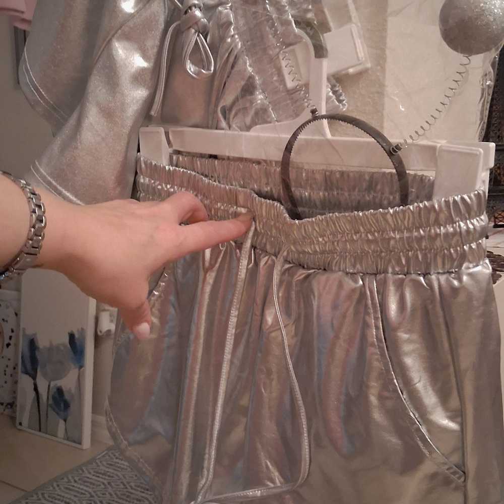 2 Halloween Cute Girly "Alien" Or "Tin Man" Costumes